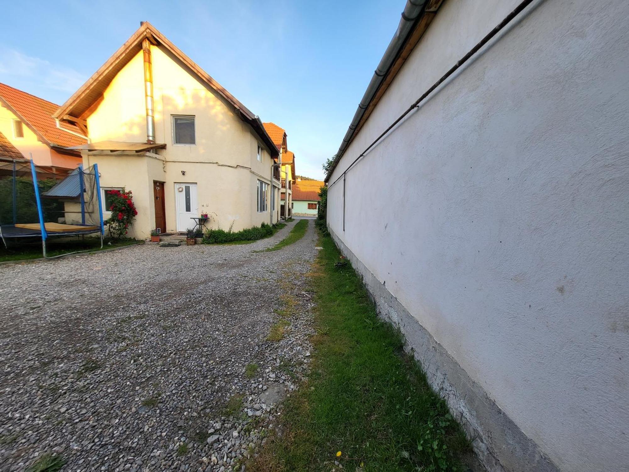 Hotel Betty Panzio Miercurea Ciuc Esterno foto