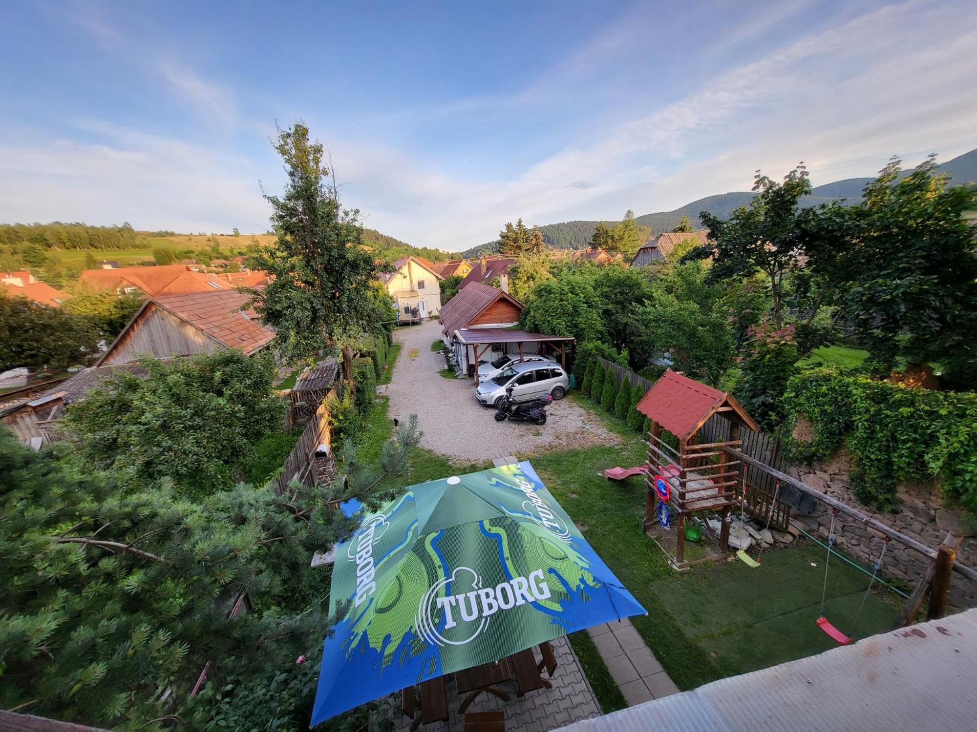 Hotel Betty Panzio Miercurea Ciuc Esterno foto