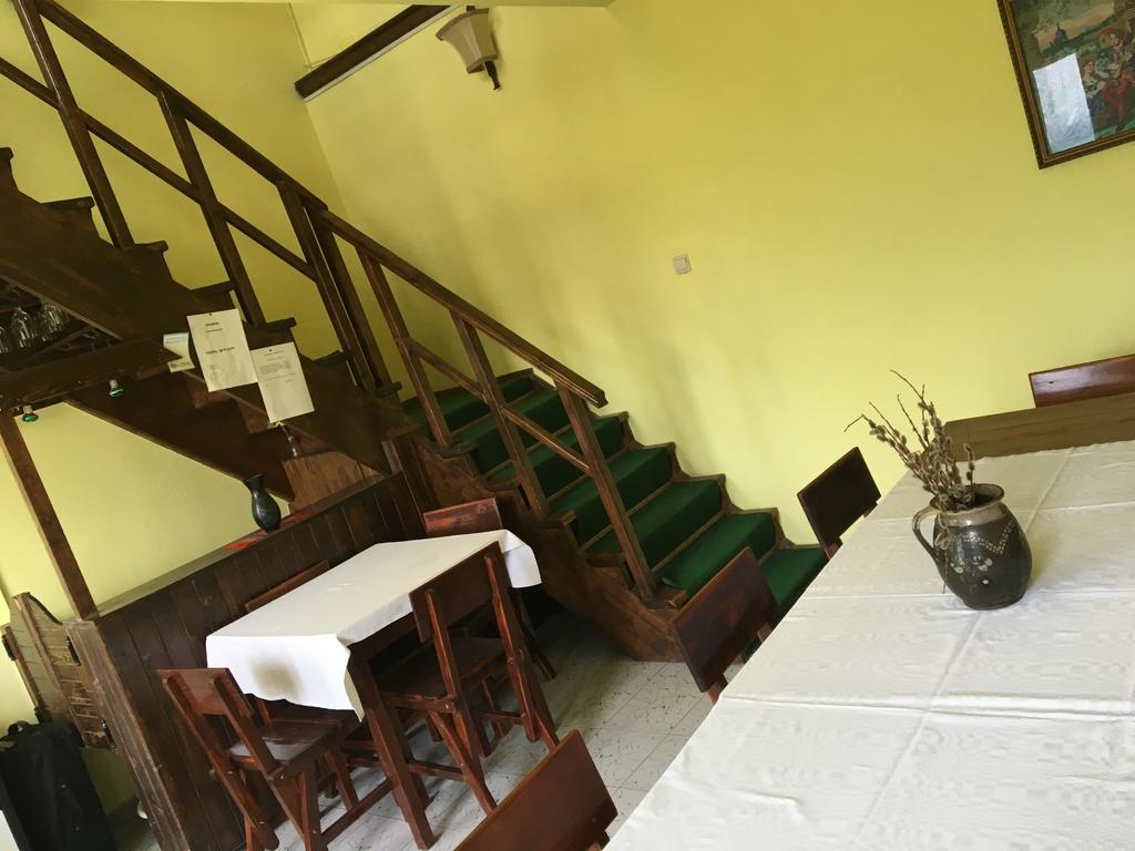 Hotel Betty Panzio Miercurea Ciuc Esterno foto
